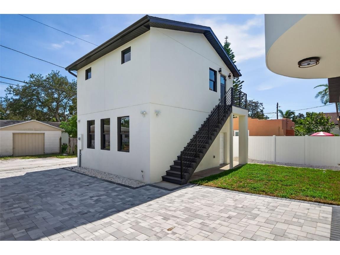 6266 4th Avenue S Saint Petersburg FL 33707 TB8329271 image68