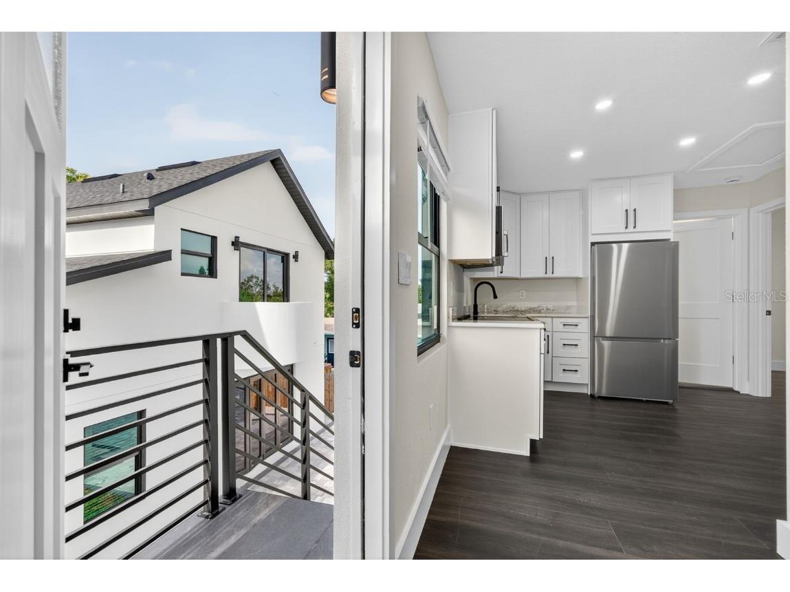 6266 4th Avenue S Saint Petersburg FL 33707 TB8329271 image70