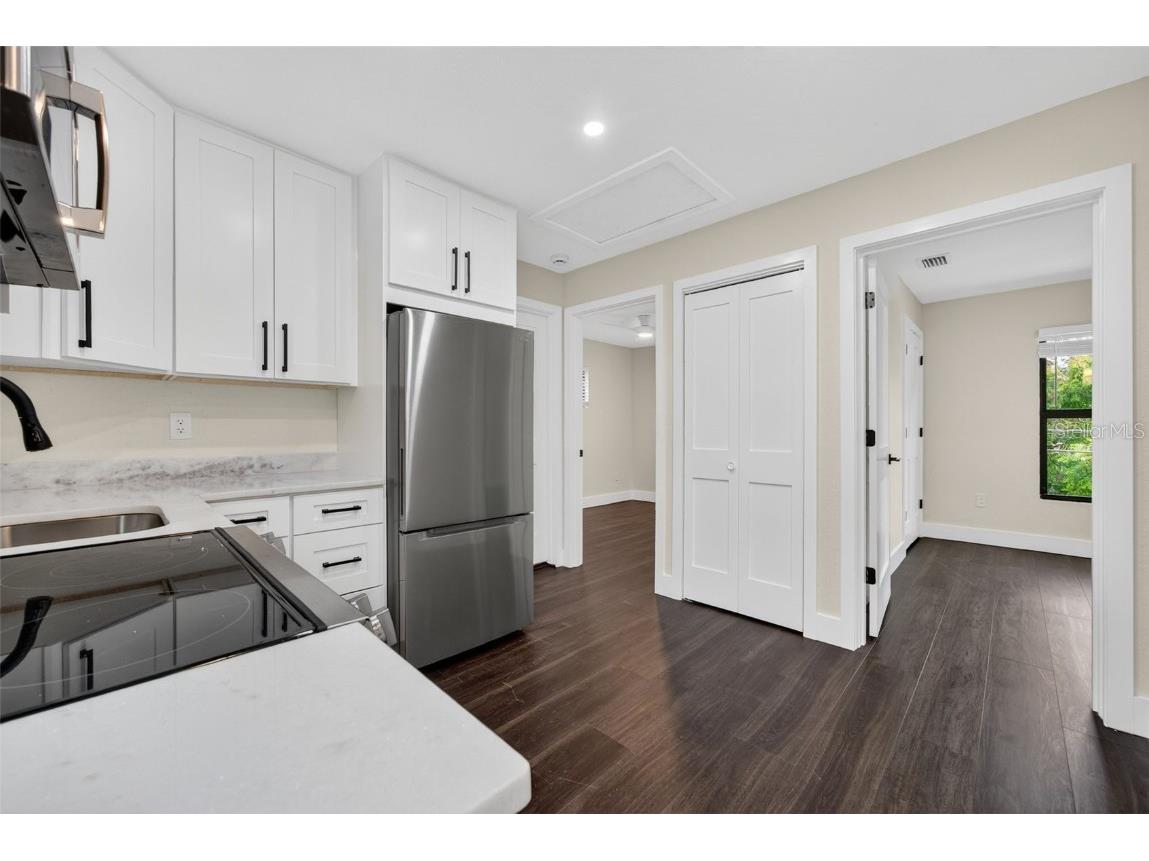 6266 4th Avenue S Saint Petersburg FL 33707 TB8329271 image71