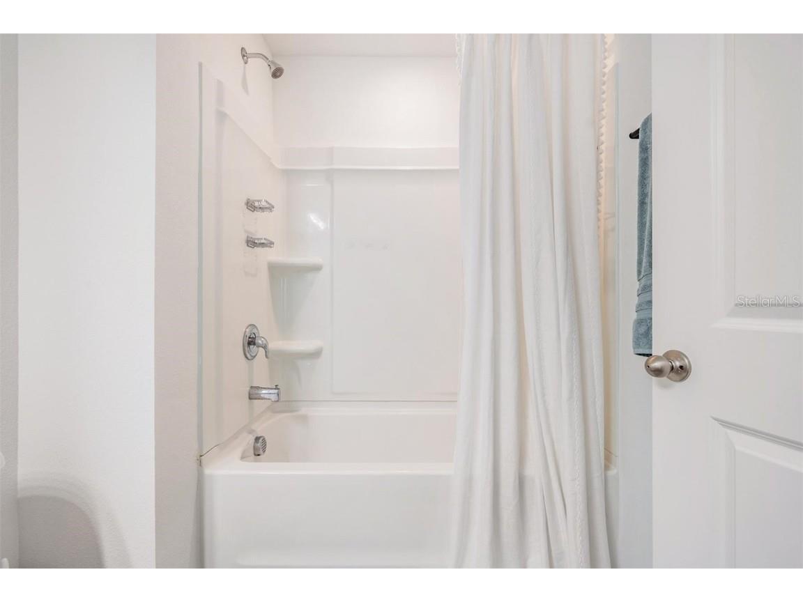 6266 Bucket Court Gibsonton FL 33534 TB8438768 image23