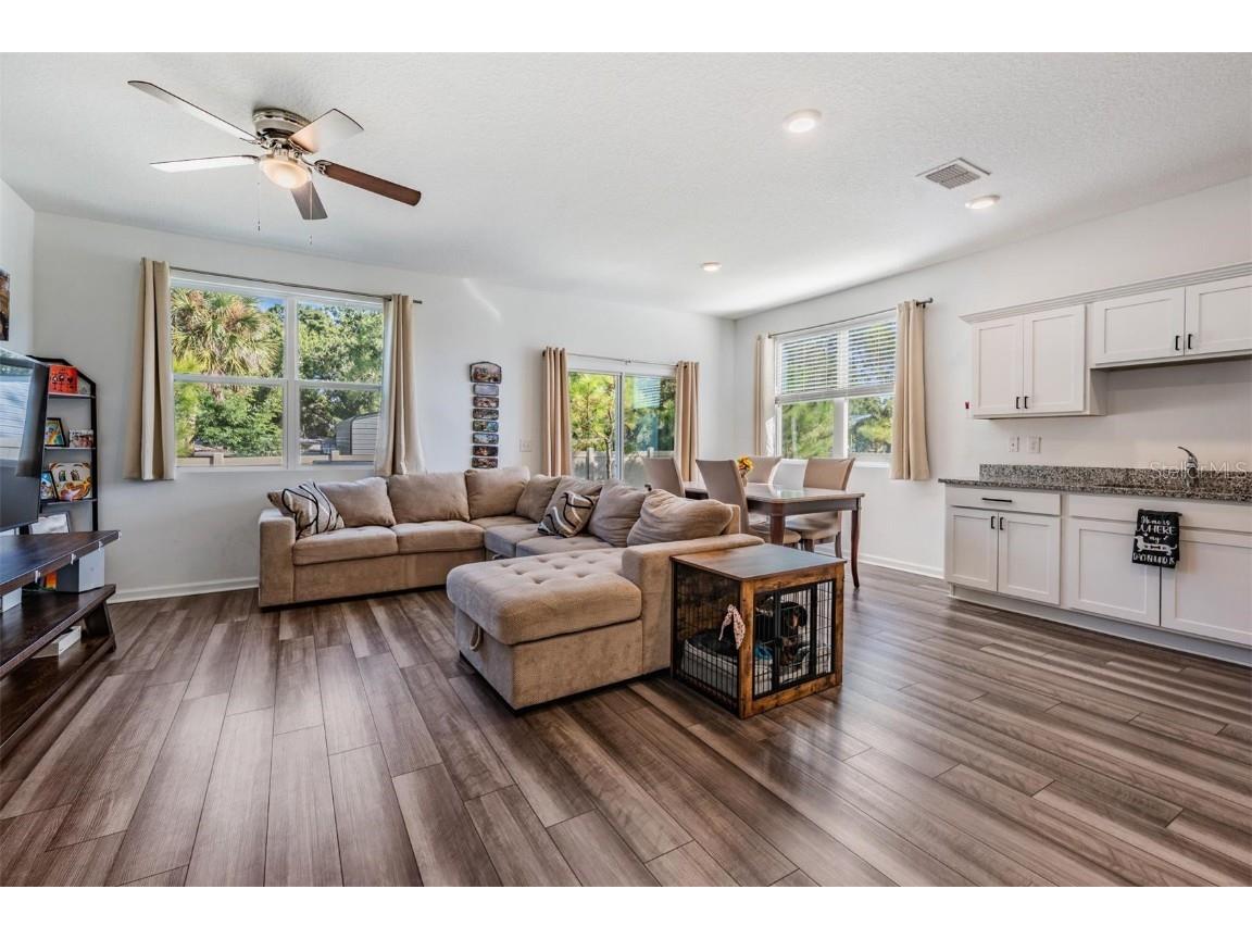 6266 Bucket Court Gibsonton FL 33534 TB8438768 image7