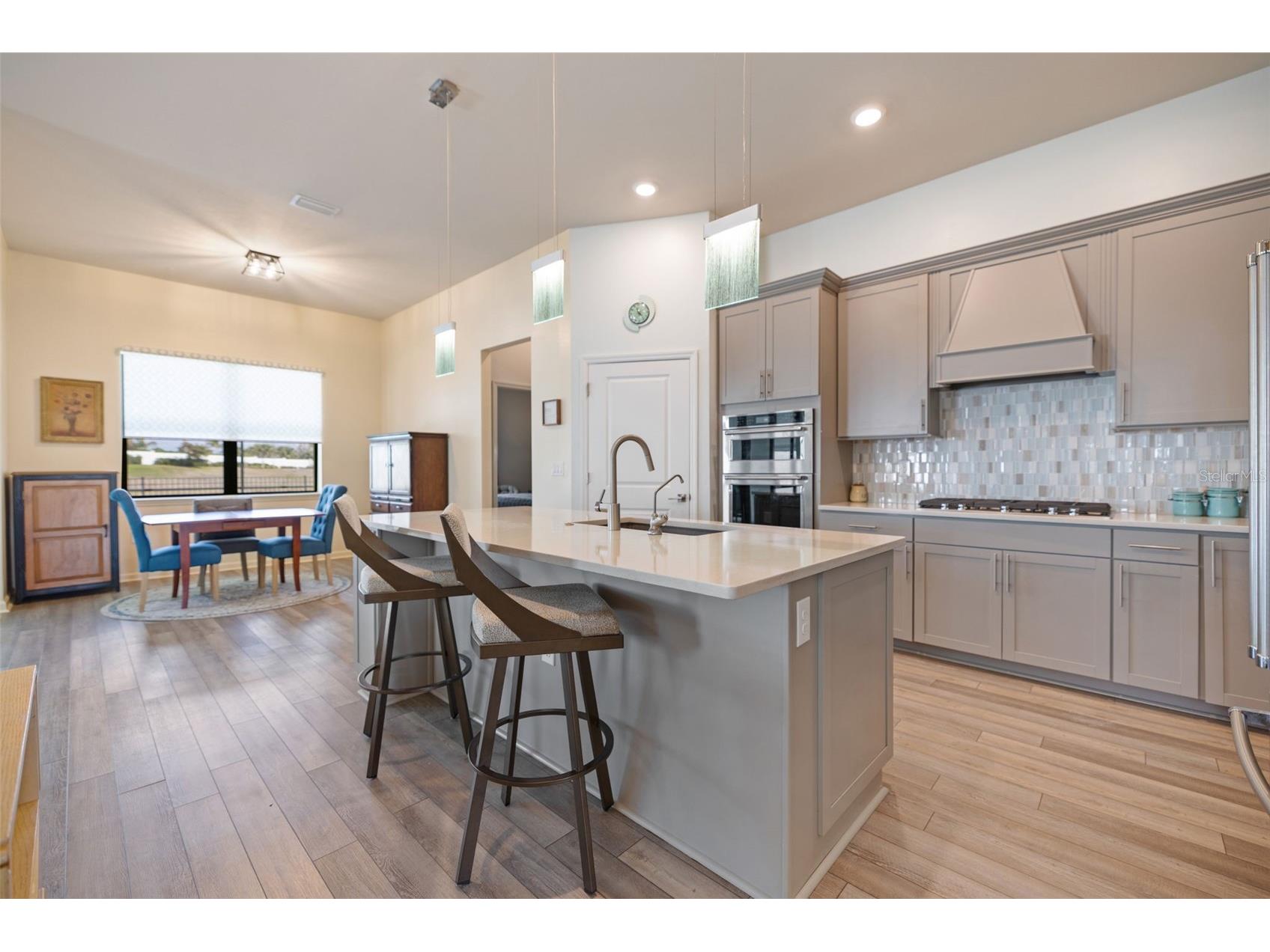 6266 Crested Eagle Lane Nokomis FL 34275 A4685050 image3