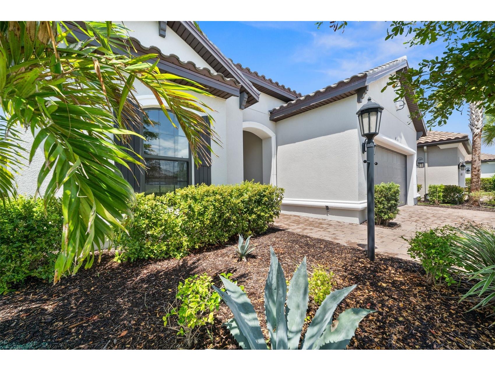 6266 Mesa Glen Bradenton FL 34203 A4649425 image1