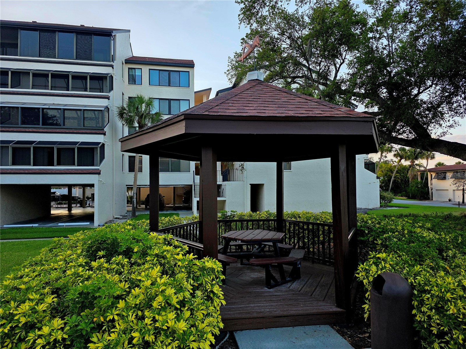 6266 Midnight Pass Road #404 Sarasota FL 34242 A4691031 image56