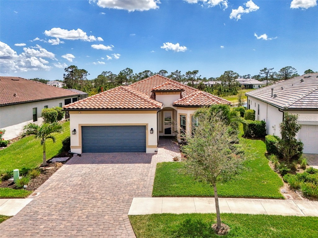 6267 Crested Eagle Lane Nokomis FL 34275 A4647583 image1