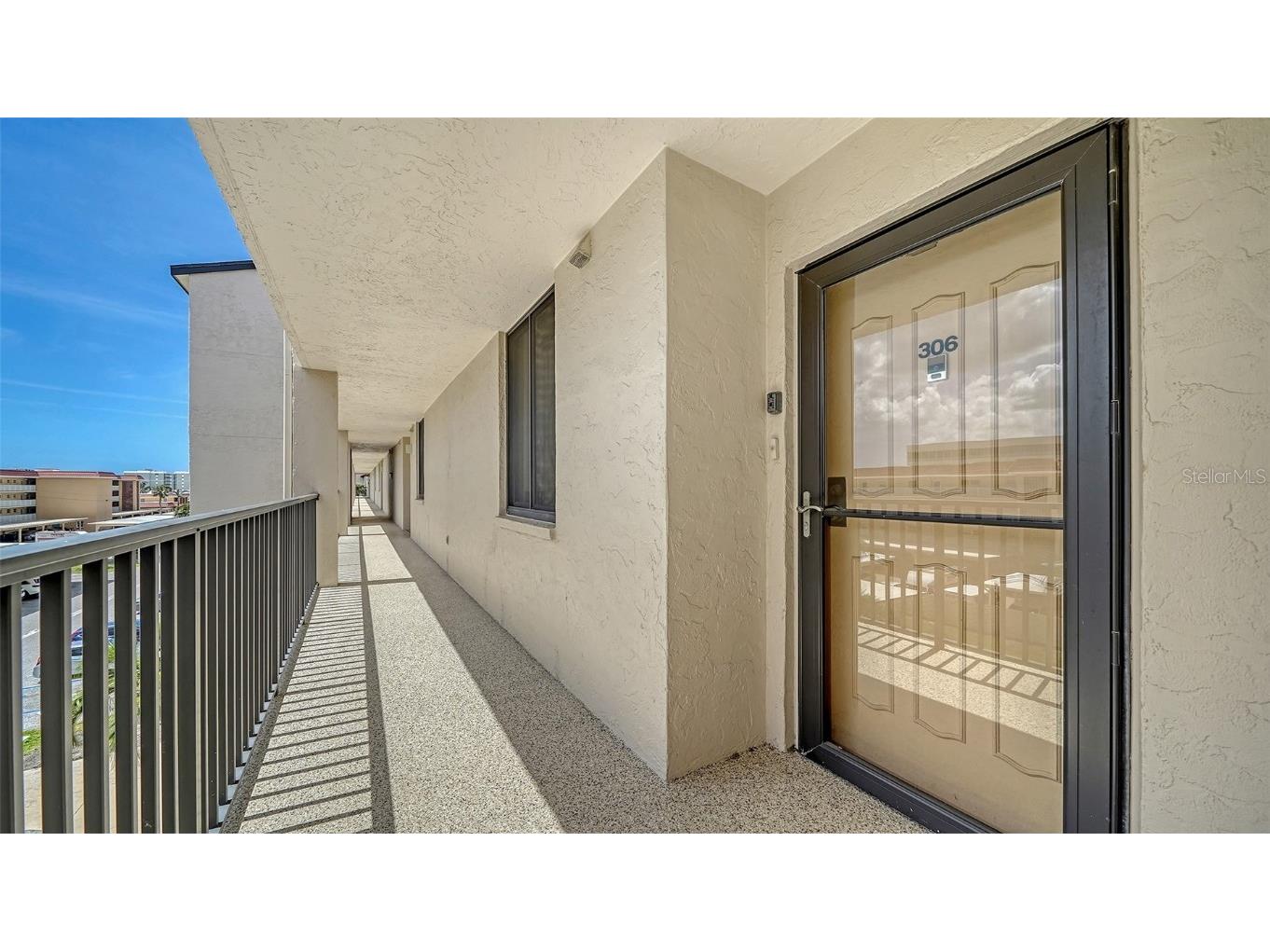 6267 Midnight Pass Road #306 Sarasota FL 34242 A4647581 image2