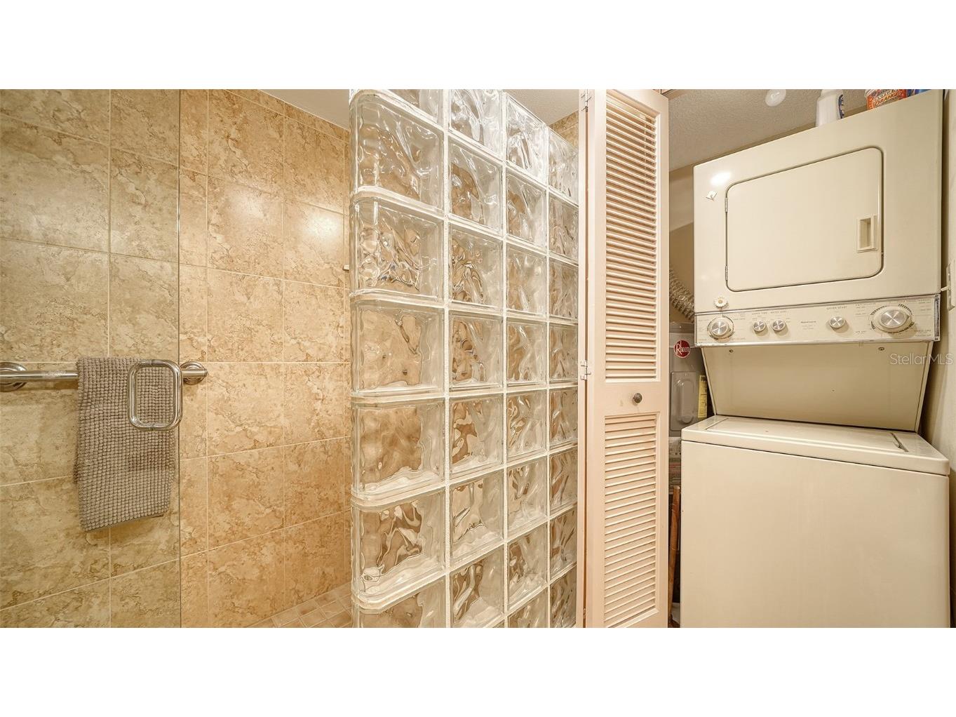 6267 Midnight Pass Road #306 Sarasota FL 34242 A4647581 image25