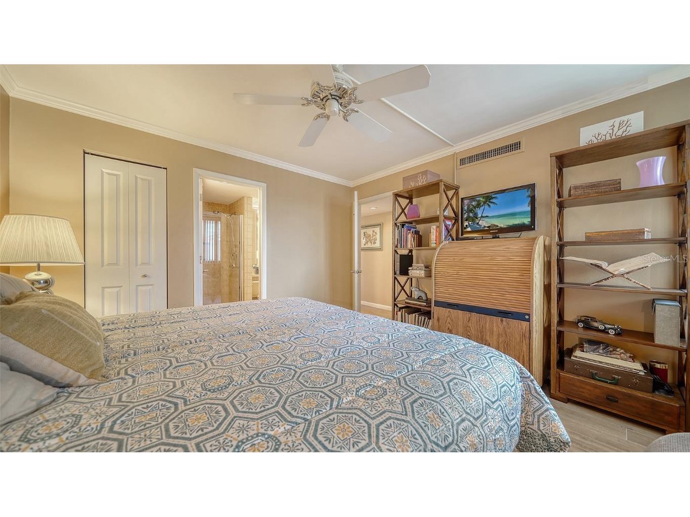 6267 Midnight Pass Road #306 Sarasota FL 34242 A4647581 image28