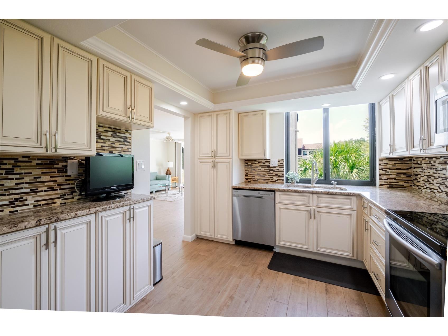 6267 Midnight Pass Road #306 Sarasota FL 34242 A4696685 image13