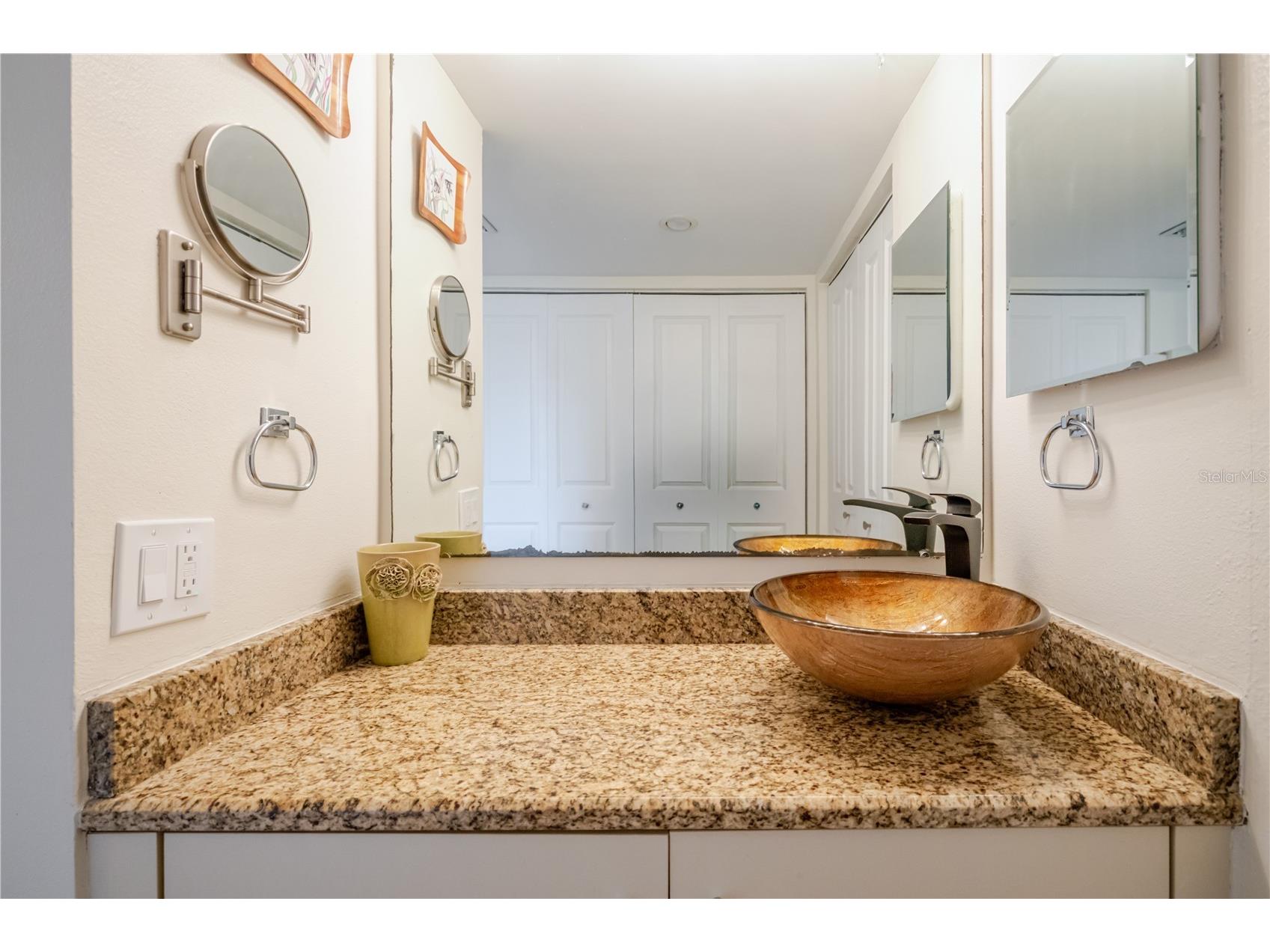 6267 Midnight Pass Road #306 Sarasota FL 34242 A4696685 image39
