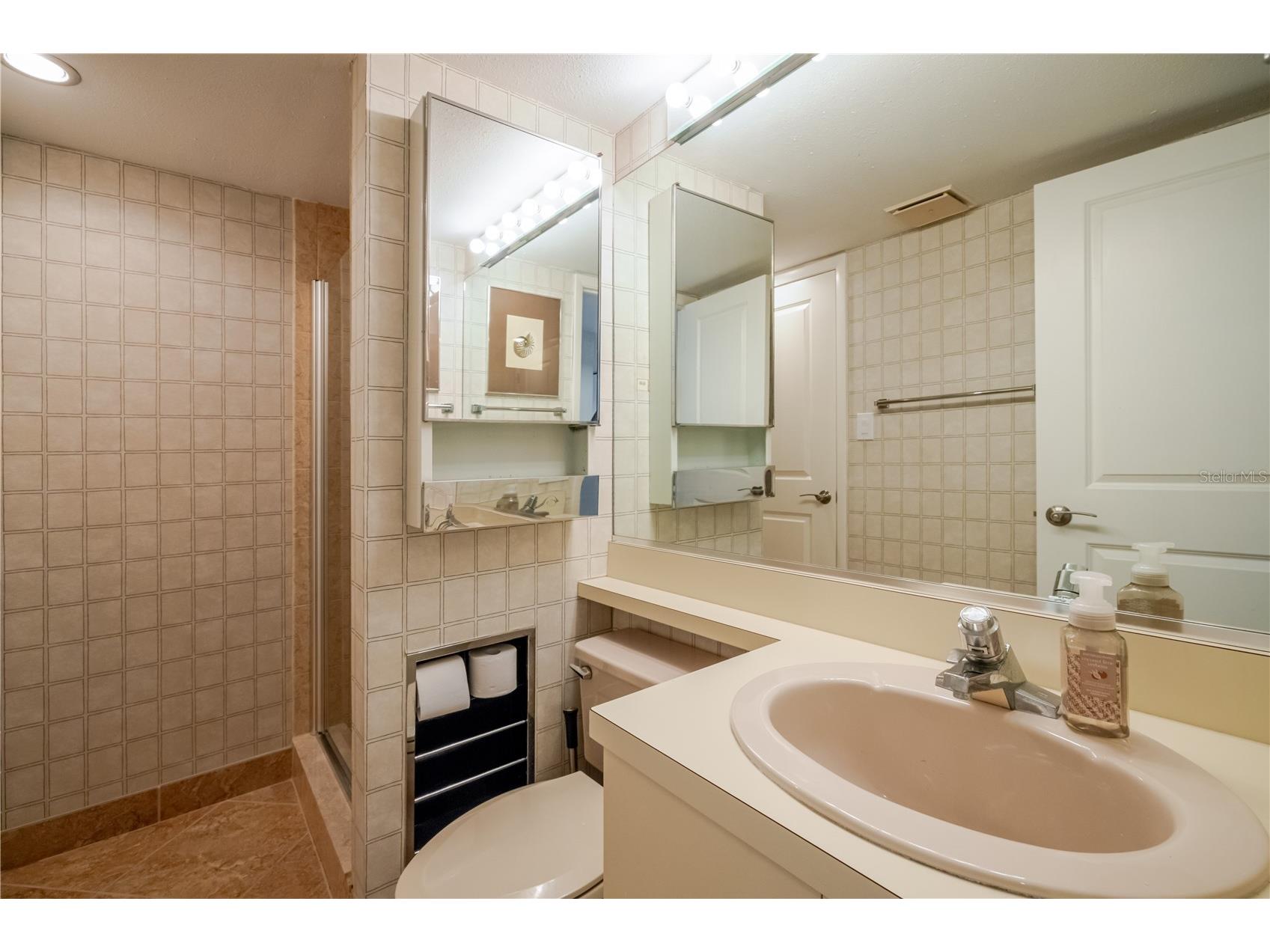 6267 Midnight Pass Road #306 Sarasota FL 34242 A4696685 image50