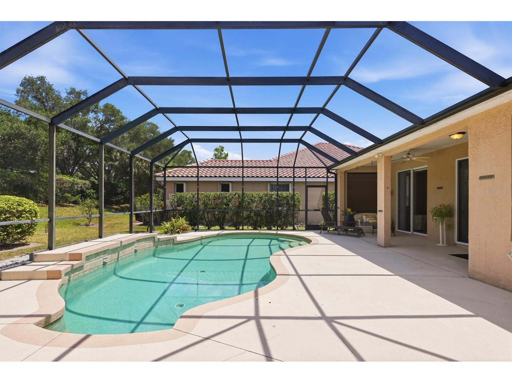 6269 Donnington Court Sarasota FL 34238 A4692578 image2