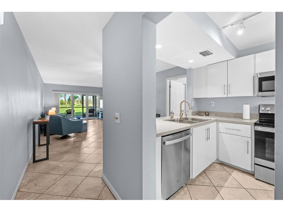 6269 Palma Del Mar Boulevard S #112 Saint Petersburg FL 33715 TB8369909 image3