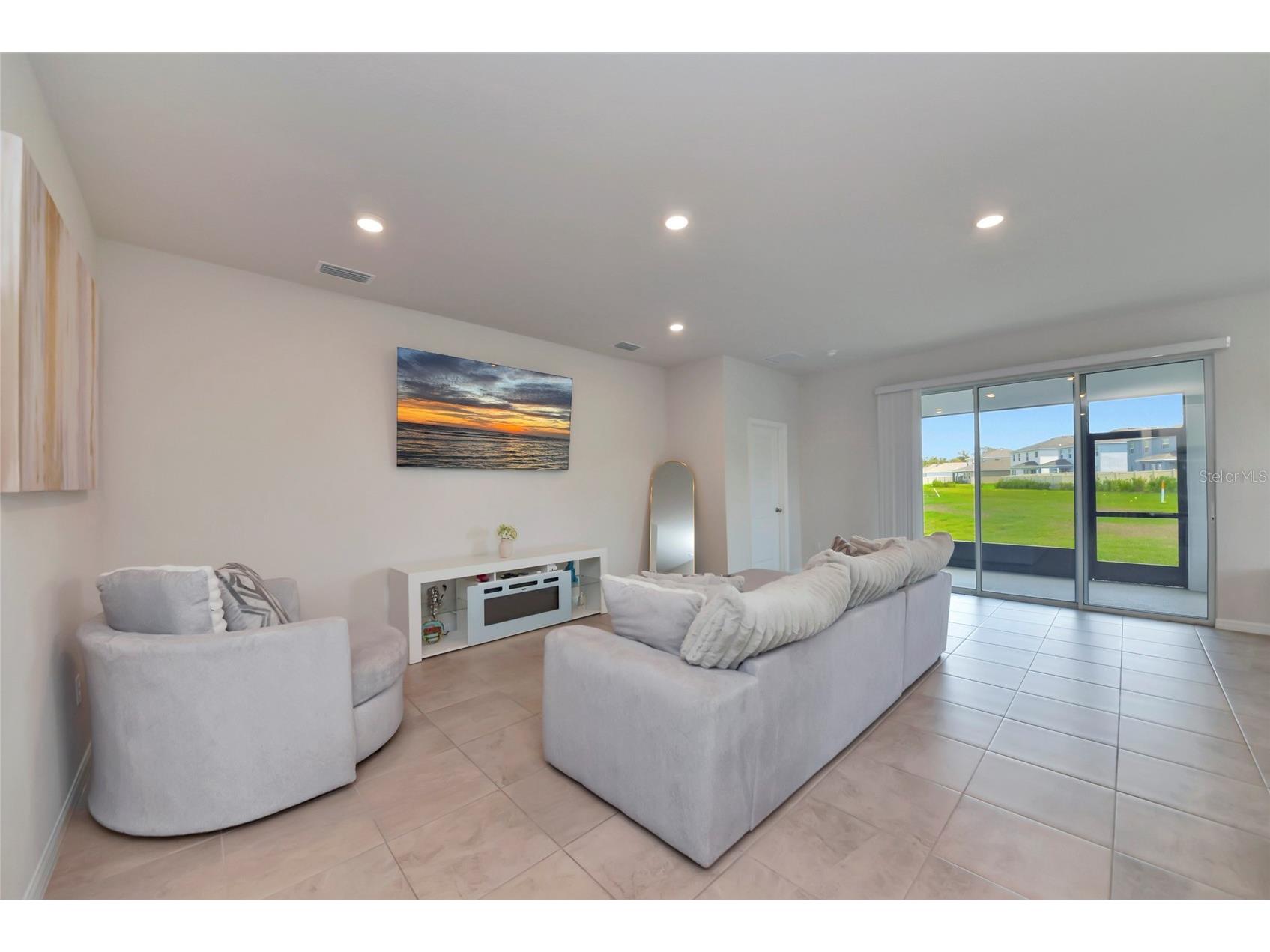 627 160th Street E Bradenton FL 34212 A4684736 image2