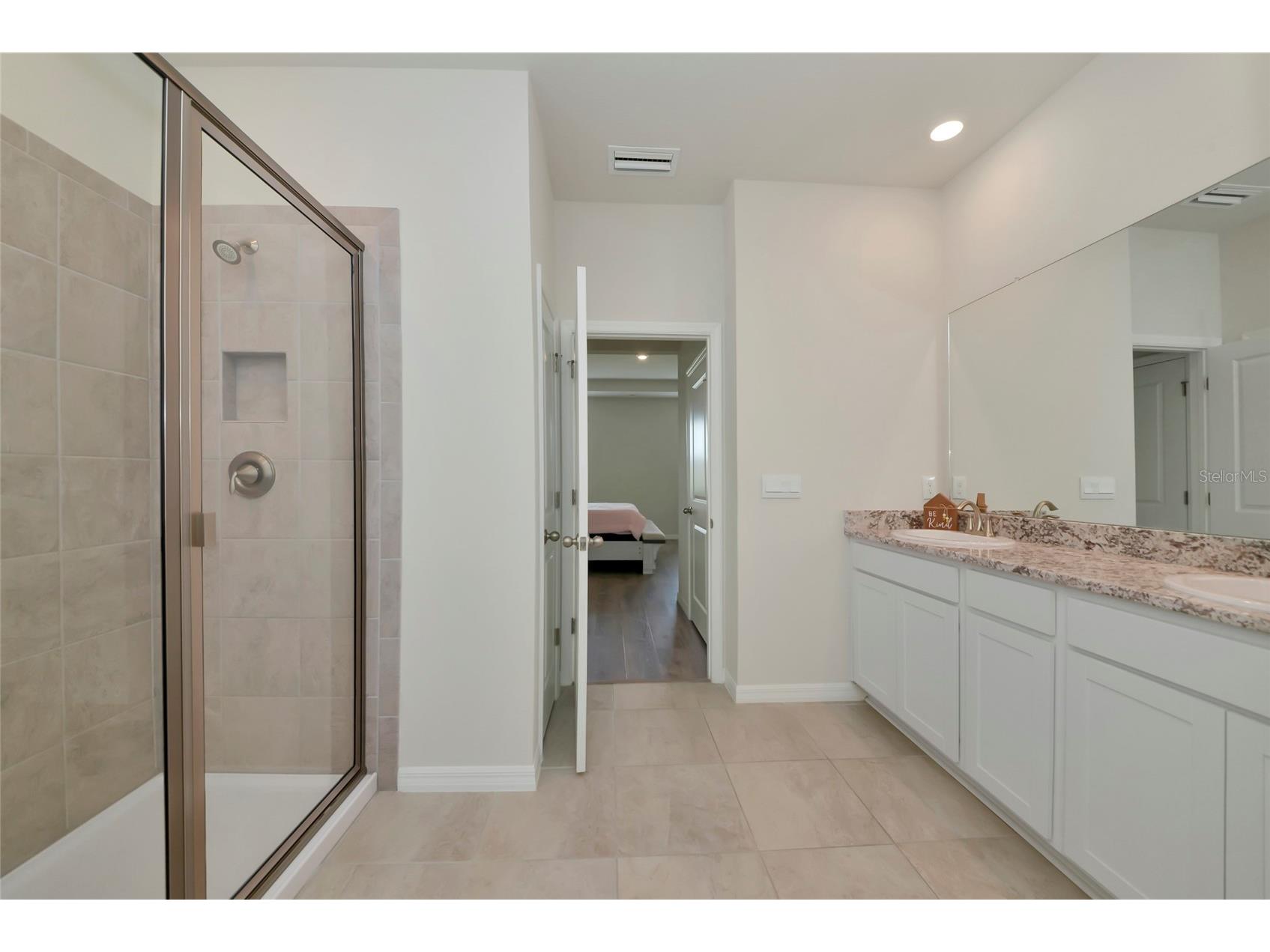 627 160th Street E Bradenton FL 34212 A4684736 image22