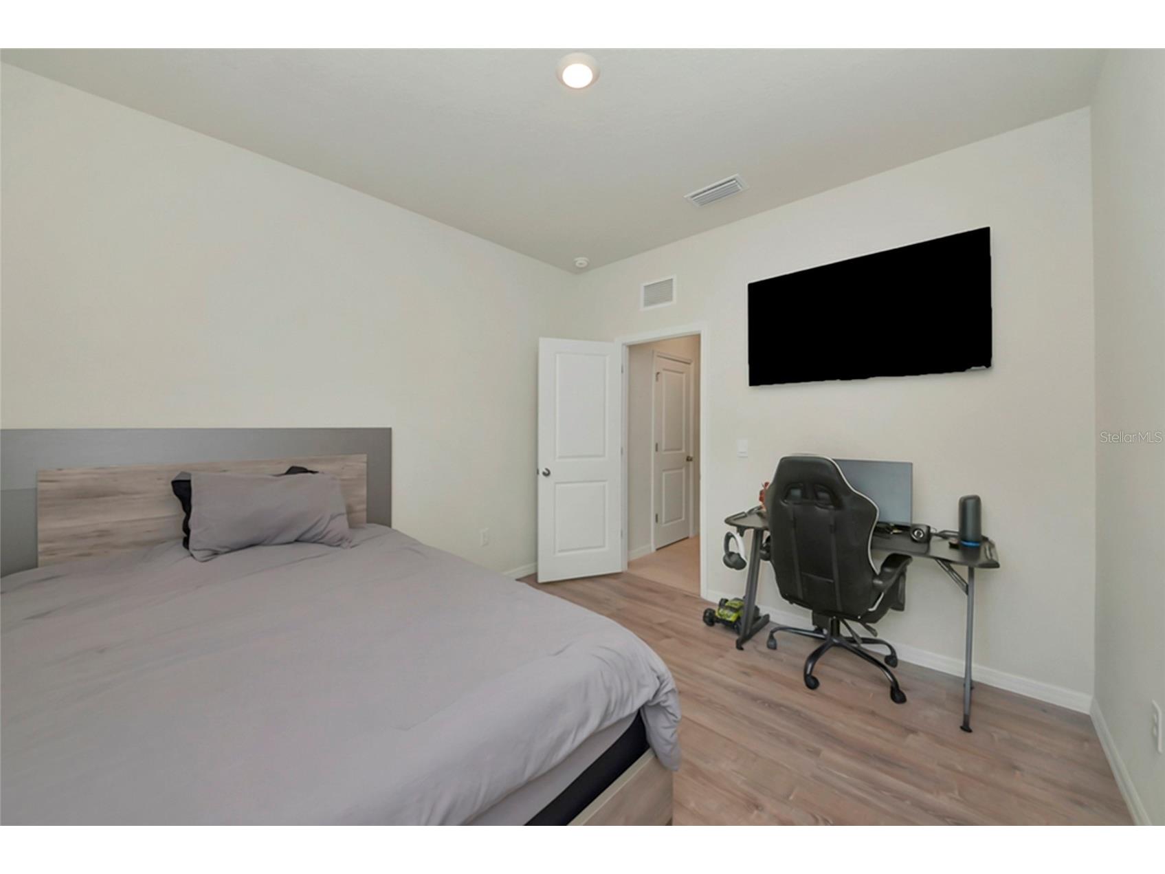 627 160th Street E Bradenton FL 34212 A4684736 image24
