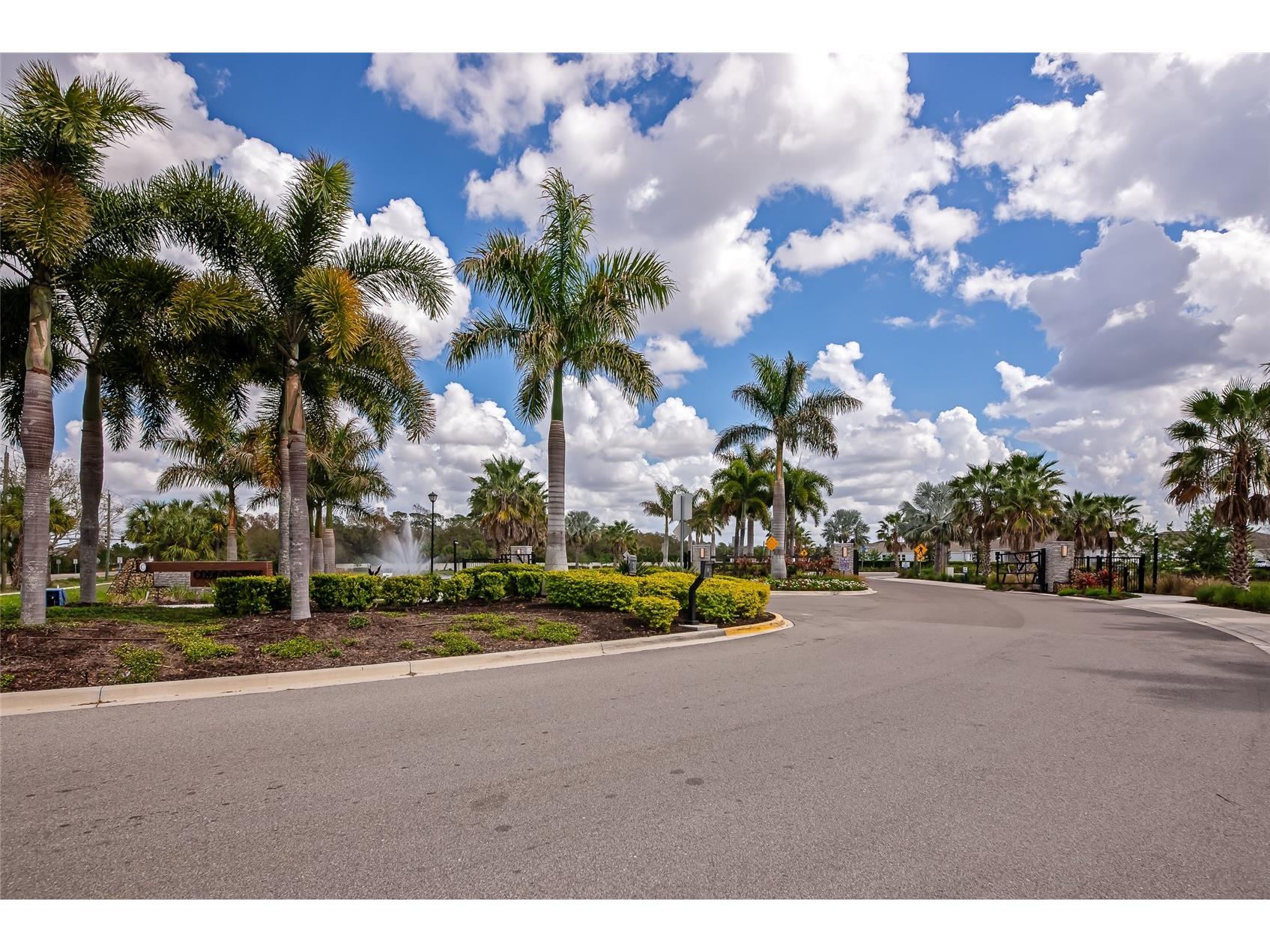 627 160th Street E Bradenton FL 34212 A4684736 image58