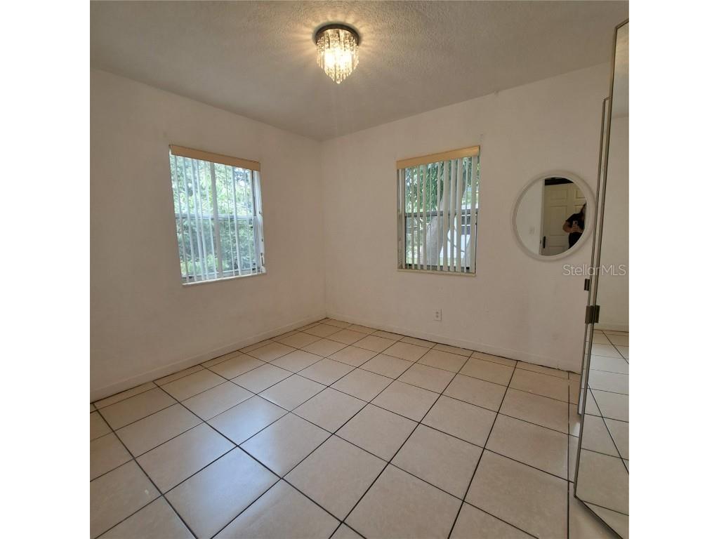 627 61st Avenue S Saint Petersburg FL 33705 TB8446742 image25