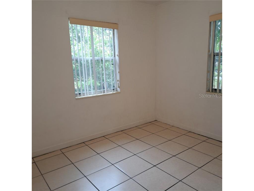 627 61st Avenue S Saint Petersburg FL 33705 TB8446742 image26