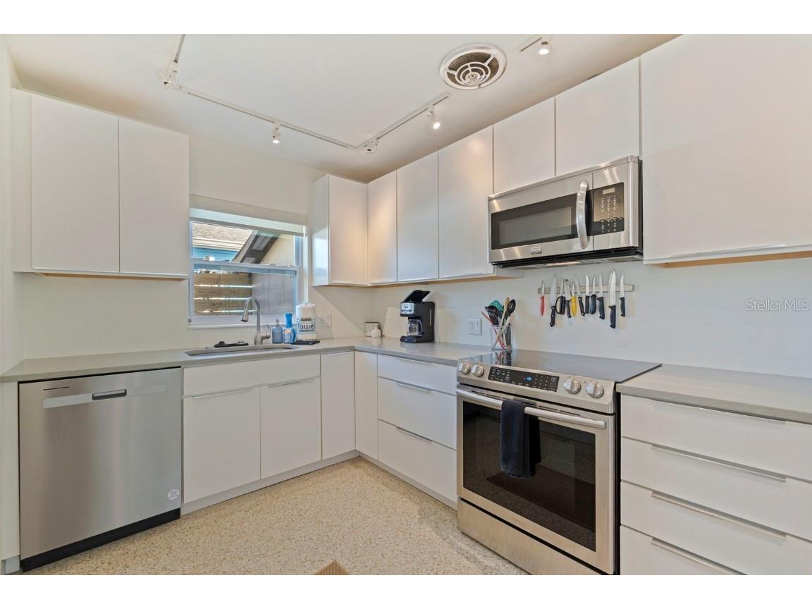 627 70th Avenue Saint Pete Beach FL 33706 TB8448919 image35