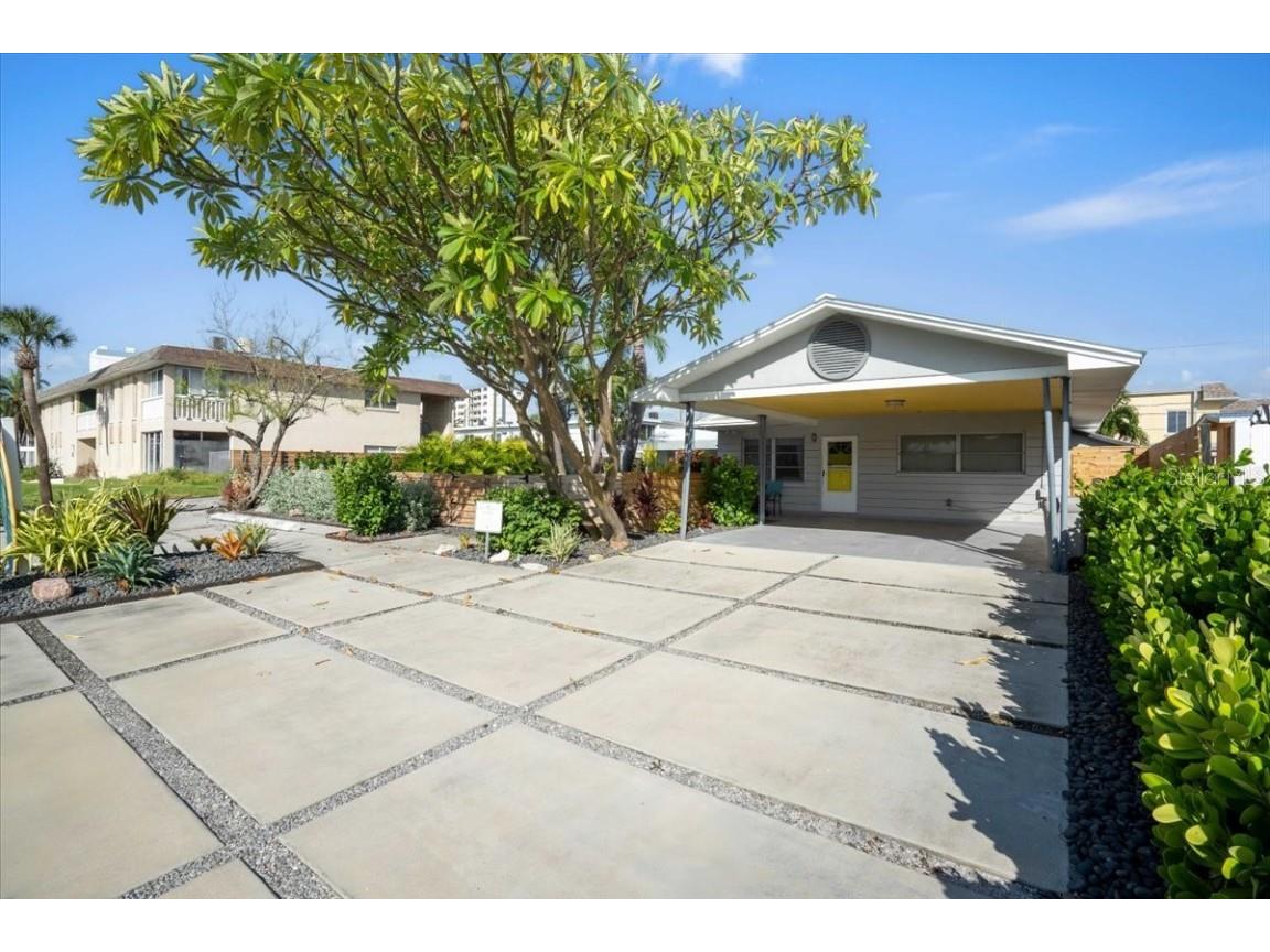 627 70th Avenue Saint Pete Beach FL 33706 TB8448919 image4