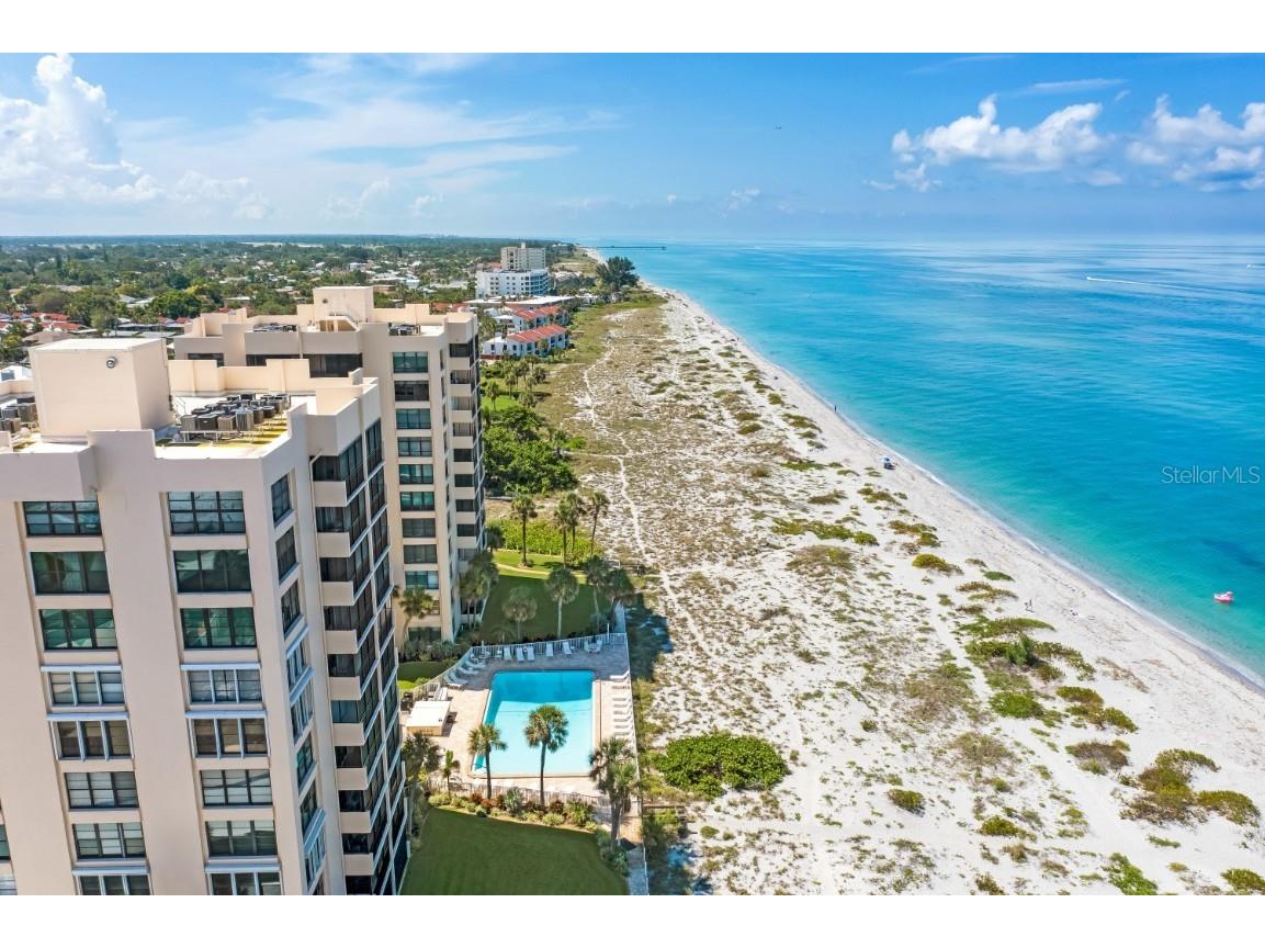 627 Alhambra Road #402 Venice FL 34285 - GULF OF MEXICO N6127597 image1