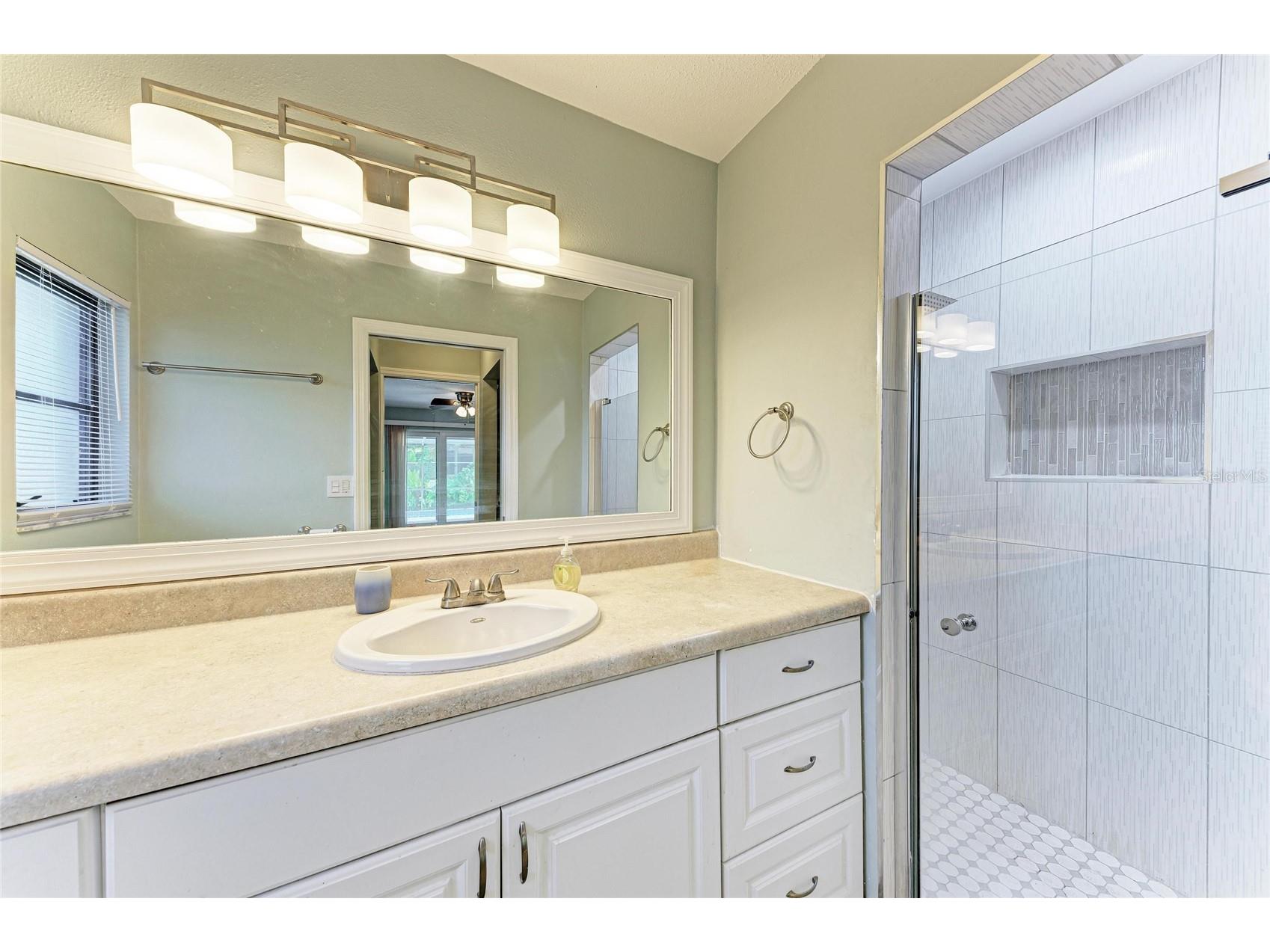 627 Alligator Drive Venice FL 34293 A4693048 image23