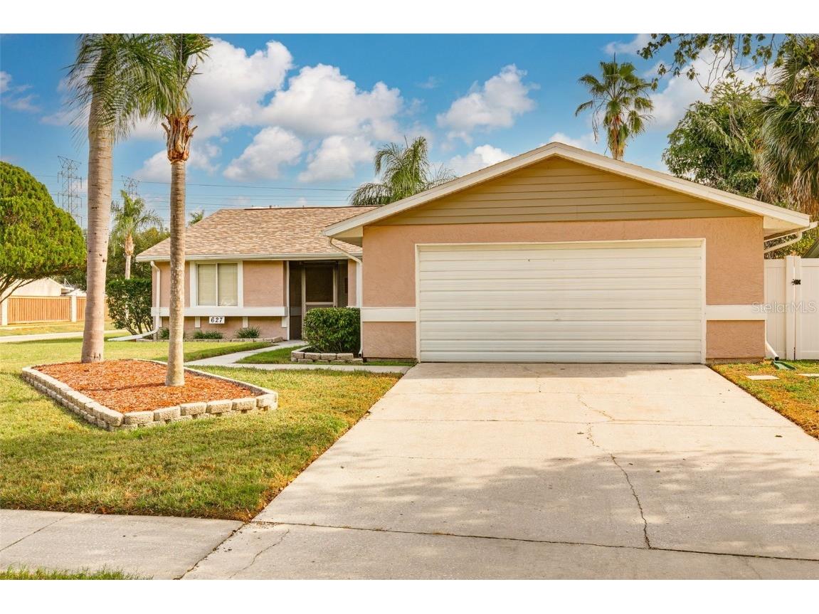 627 Bay Lake Trail Oldsmar FL 34677 W7860225 image1