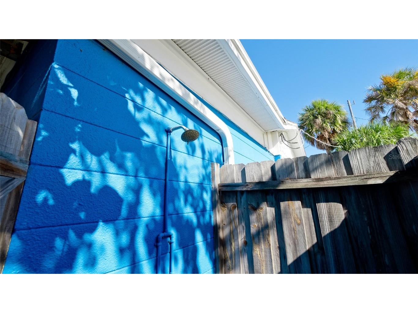 627 Concord Lane Holmes Beach FL 34217 A4674316 image18