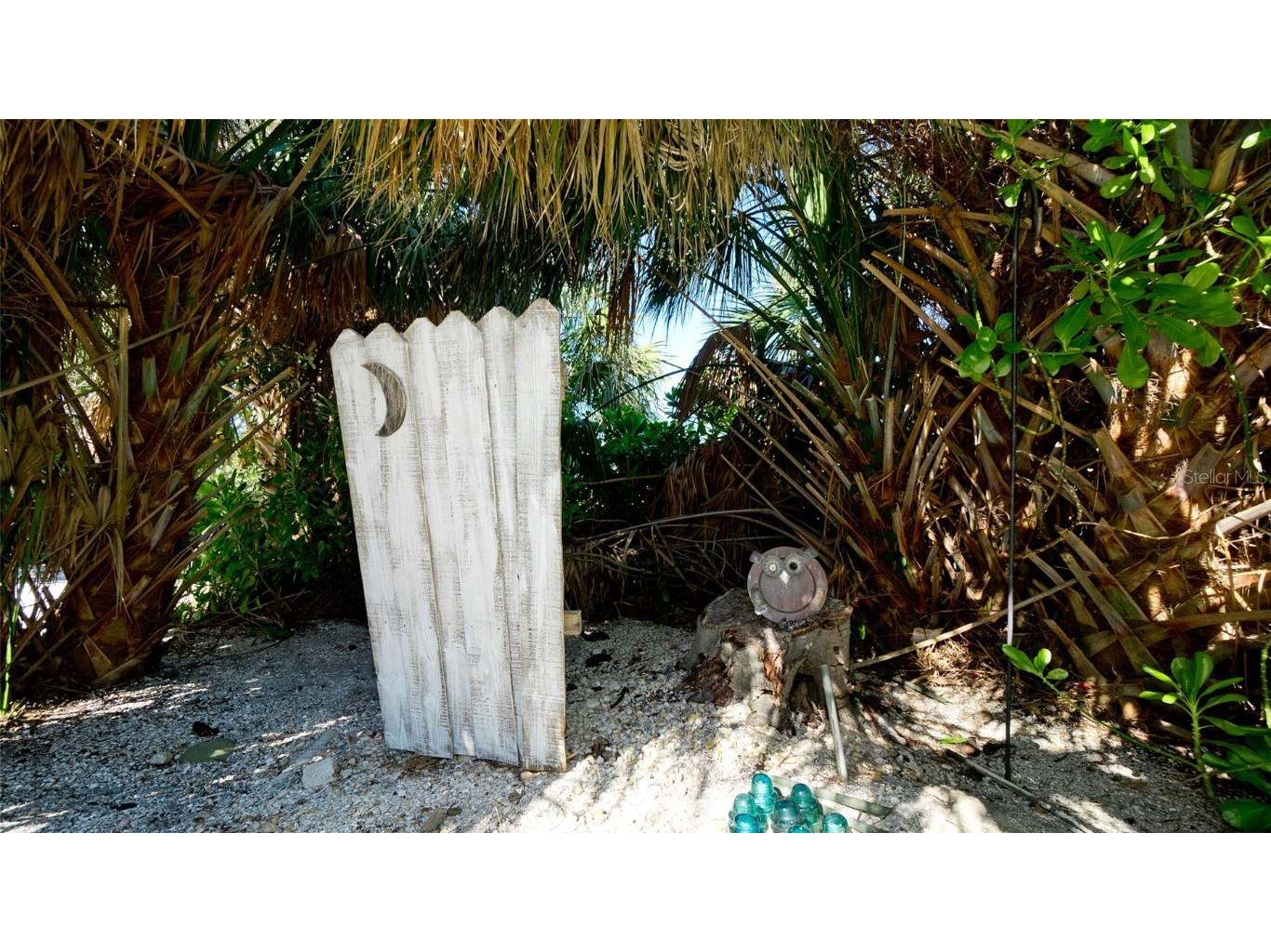 627 Concord Lane Holmes Beach FL 34217 A4674316 image19