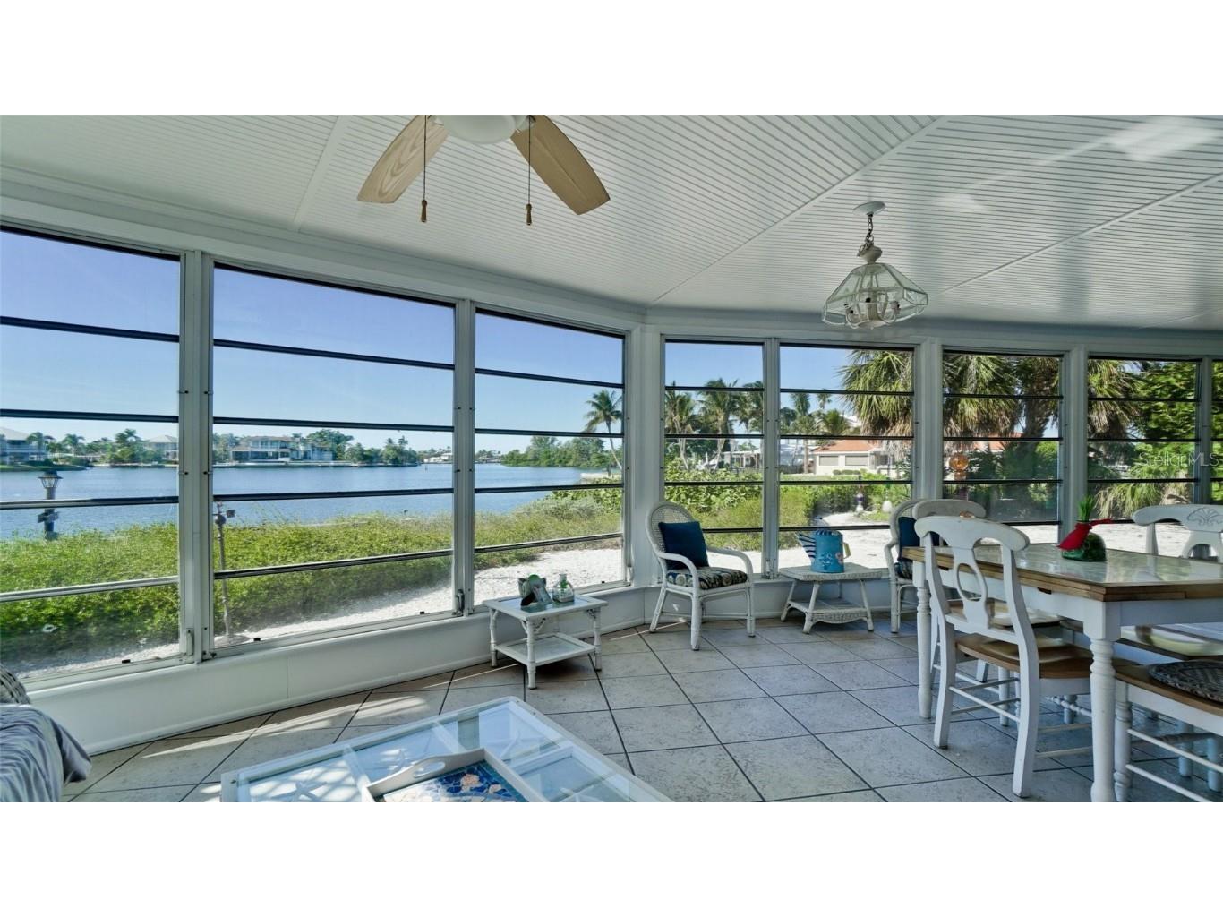 627 Concord Lane Holmes Beach FL 34217 A4674316 image20