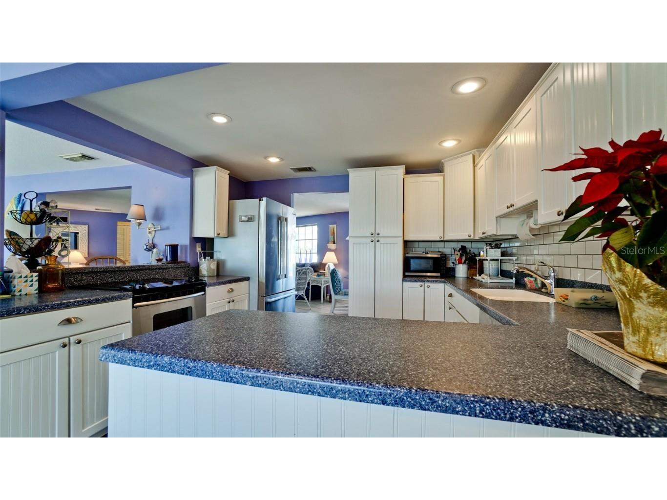 627 Concord Lane Holmes Beach FL 34217 A4674316 image22