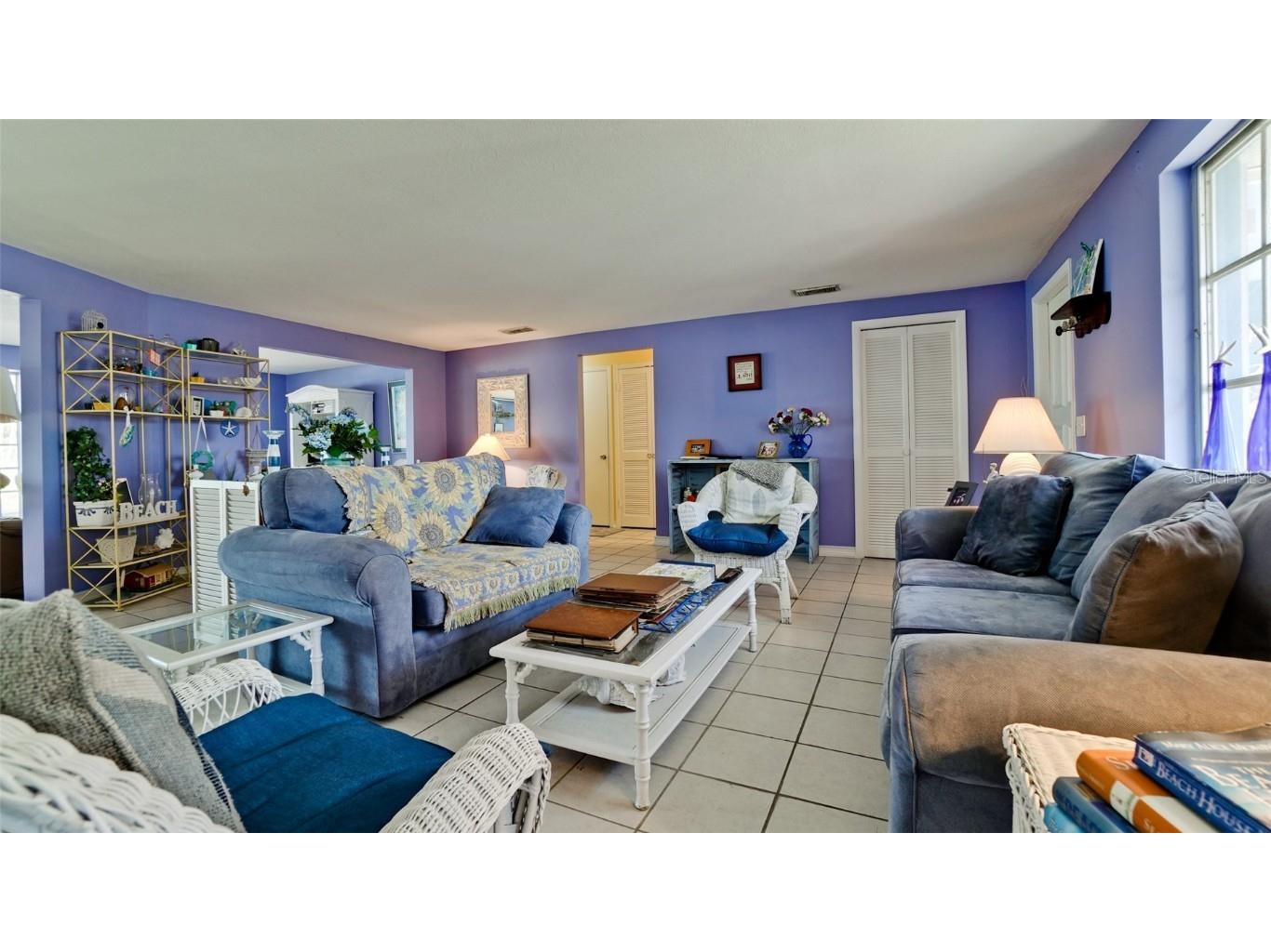 627 Concord Lane Holmes Beach FL 34217 A4674316 image29