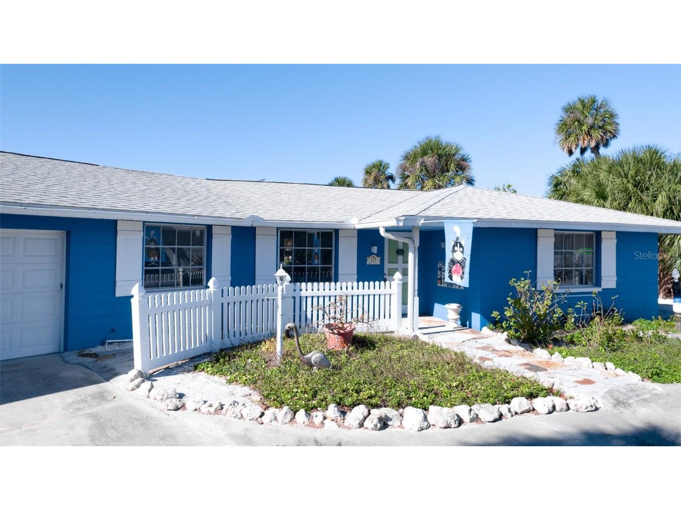 627 Concord Lane Holmes Beach FL 34217 A4674316 image41