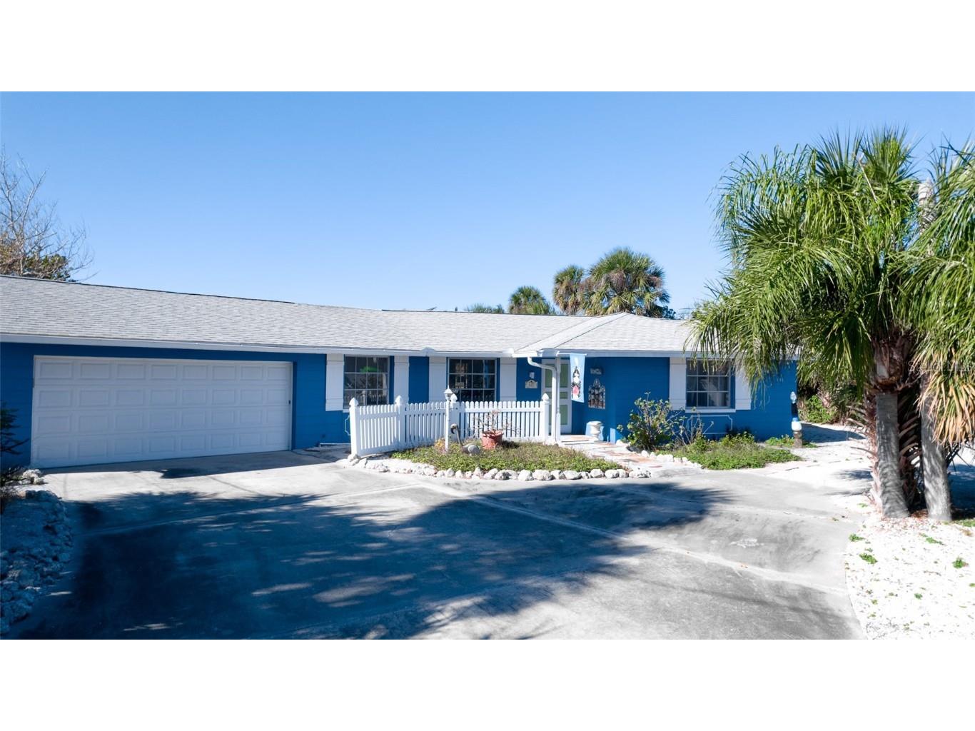 627 Concord Lane Holmes Beach FL 34217 A4674316 image45