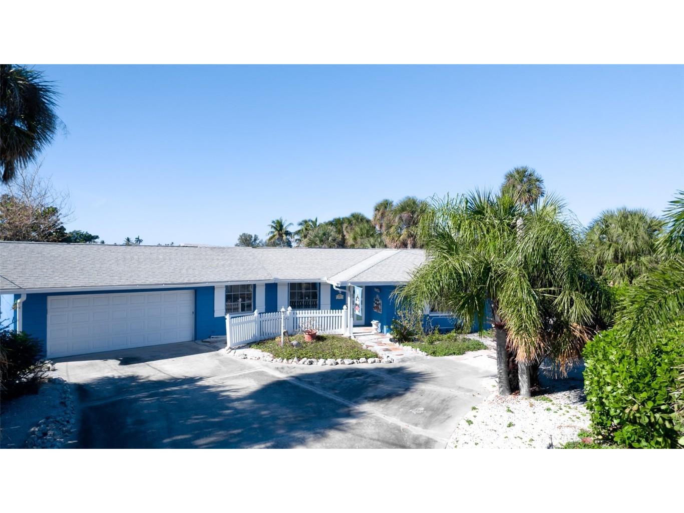 627 Concord Lane Holmes Beach FL 34217 A4674316 image46