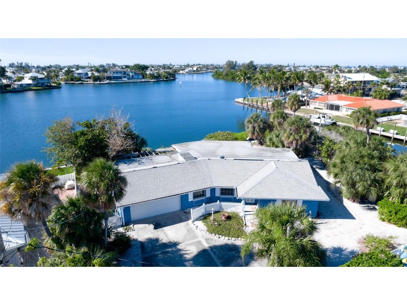 627 Concord Lane Holmes Beach FL 34217 A4674316 image49