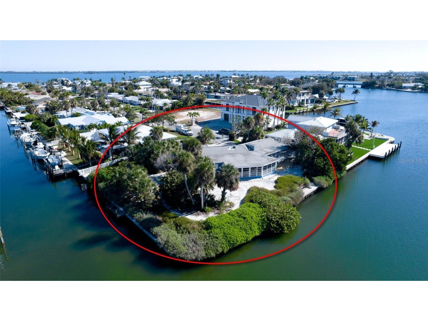 627 Concord Lane Holmes Beach FL 34217 A4674316 image64