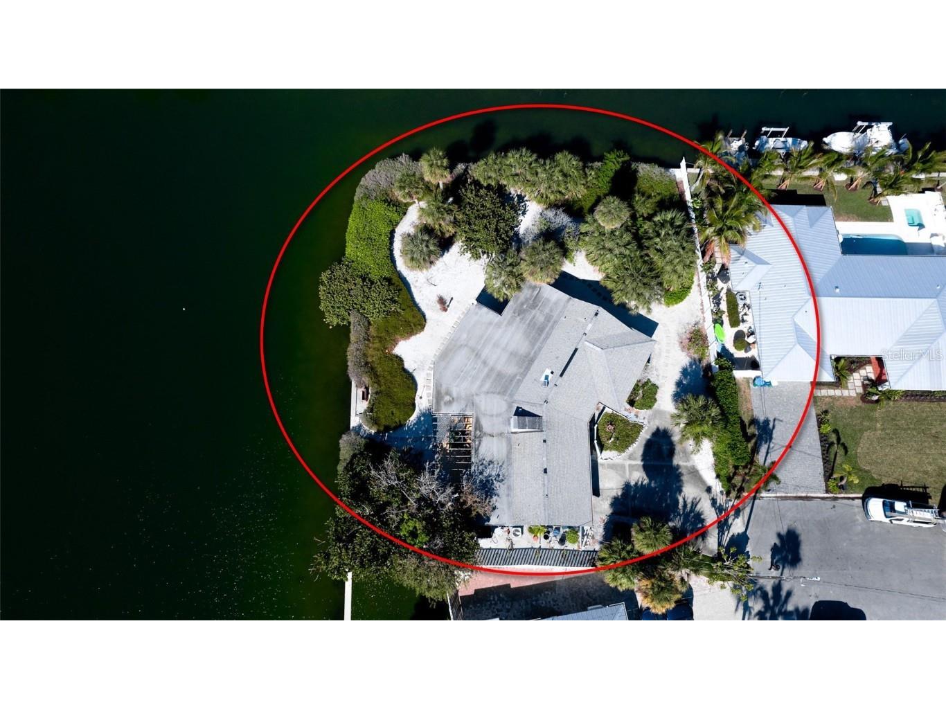 627 Concord Lane Holmes Beach FL 34217 A4674316 image9