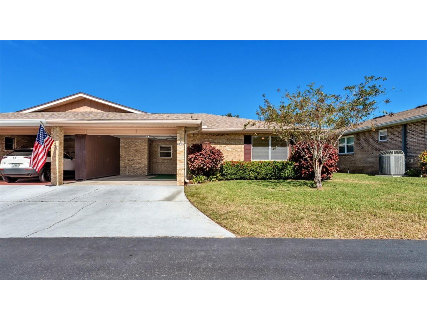 627 Lark Drive Lakeland FL 33813 L4957257 image1