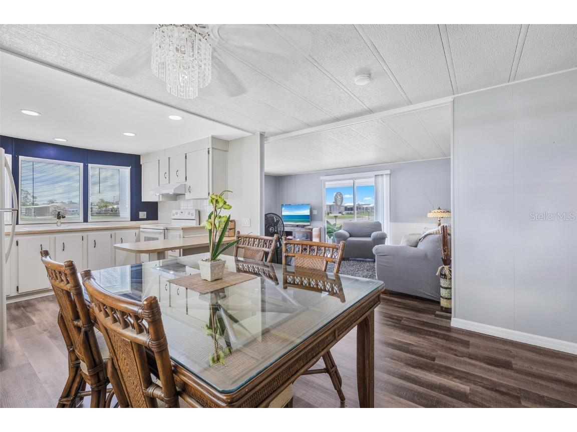 627 Los Altos North Port FL 34287 TB8399997 image10