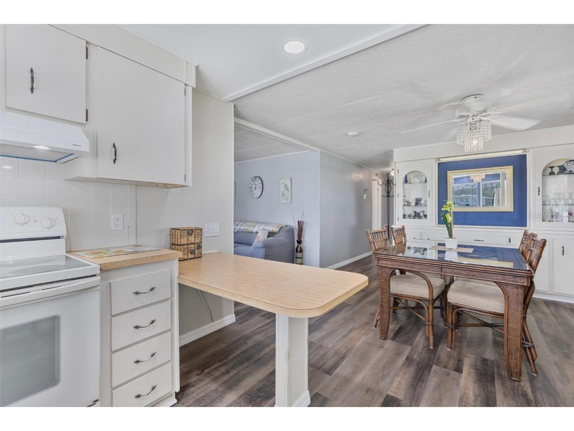 627 Los Altos North Port FL 34287 TB8399997 image14