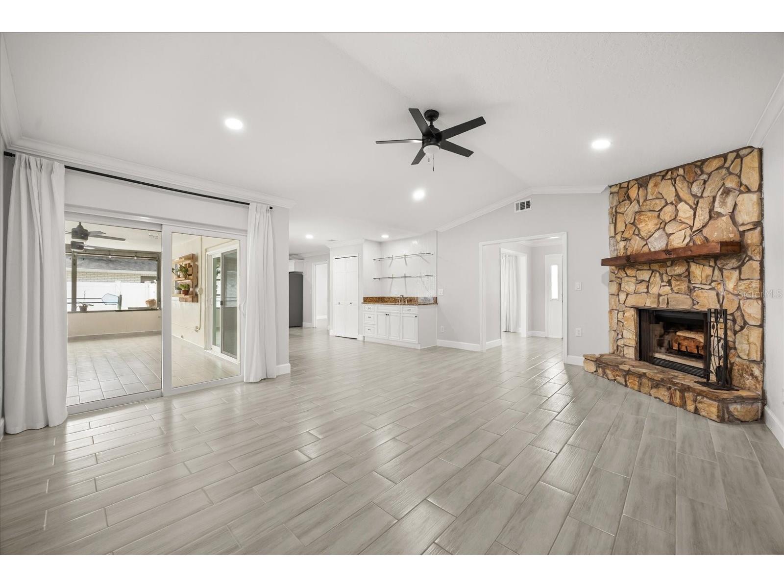 627 Mellowood Avenue Orlando FL 32825 O6391988 image4