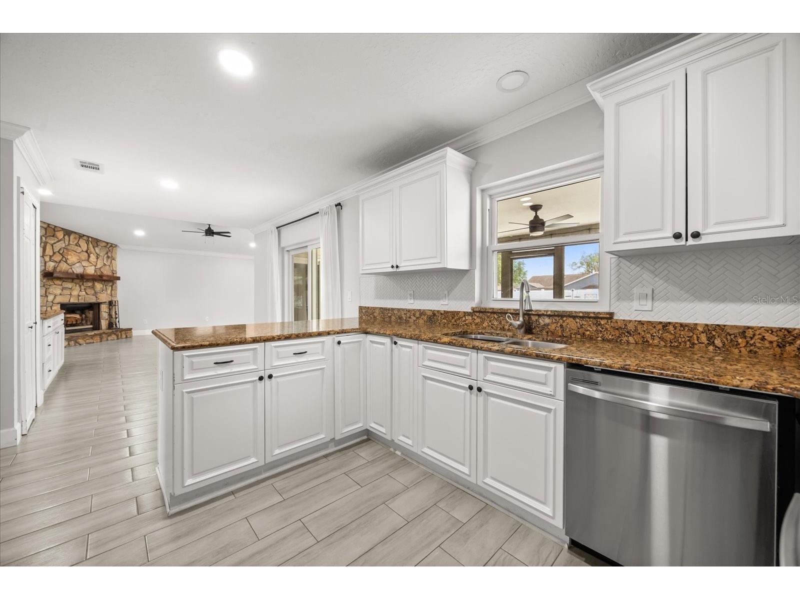 627 Mellowood Avenue Orlando FL 32825 O6391988 image8