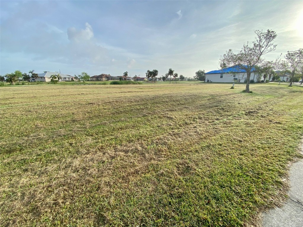 627 Monaco Drive Punta Gorda FL 33950 - TICC GOLF COURSE LAKE C7499223 image7