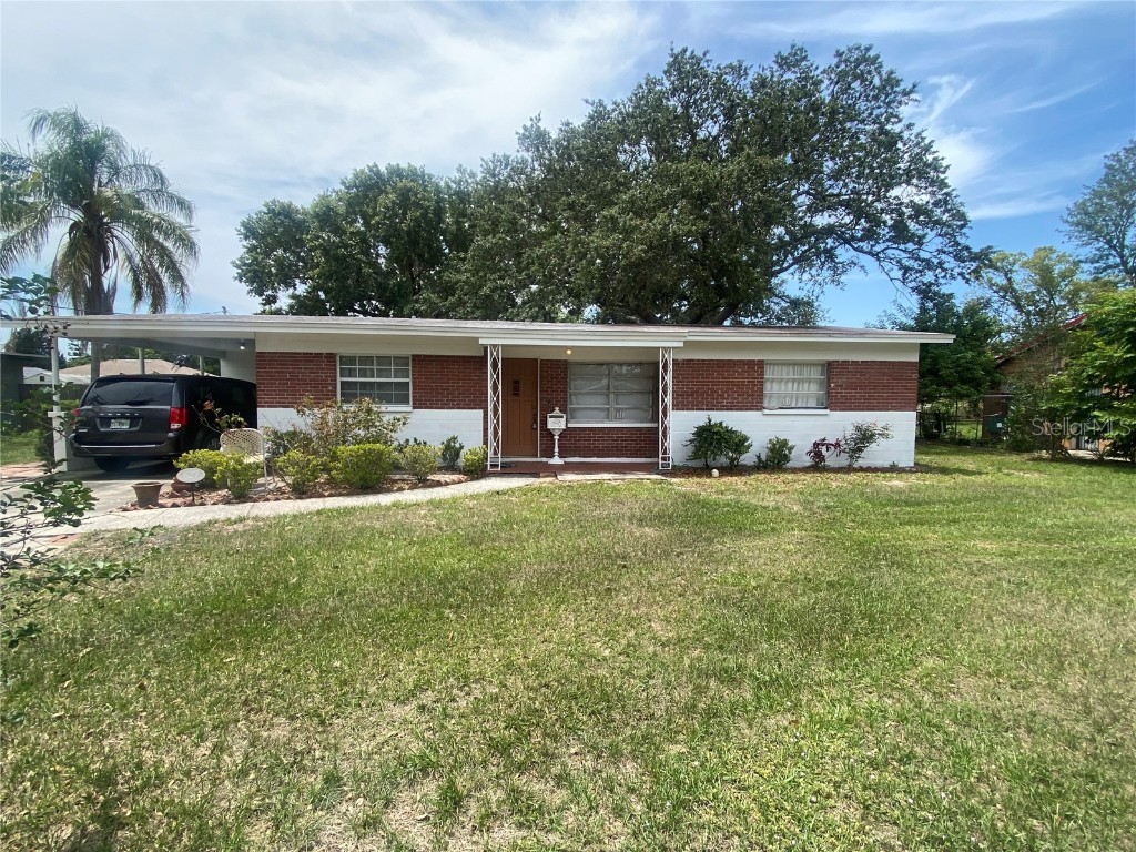 627 Mullen Avenue Haines City FL 33844 P4925753 image1