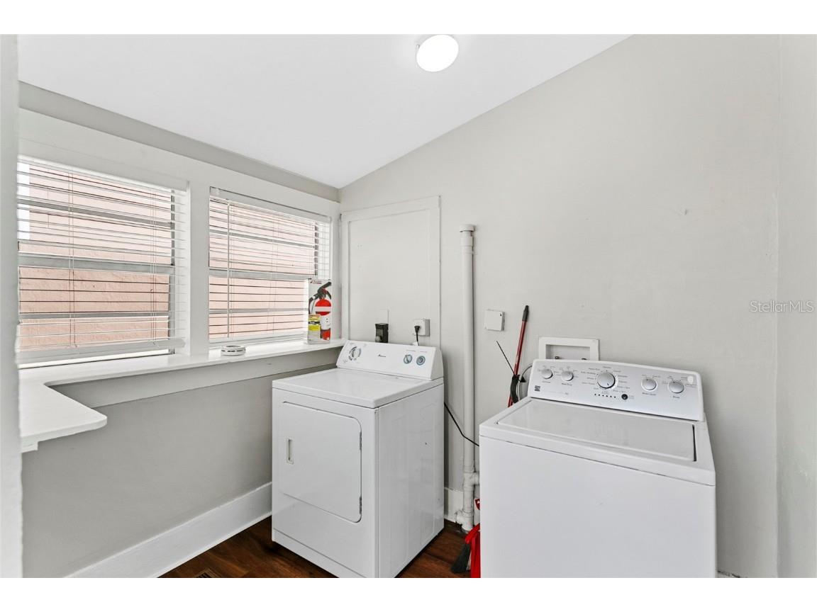 627 N Hyer Avenue Orlando FL 32803 O6279983 image9