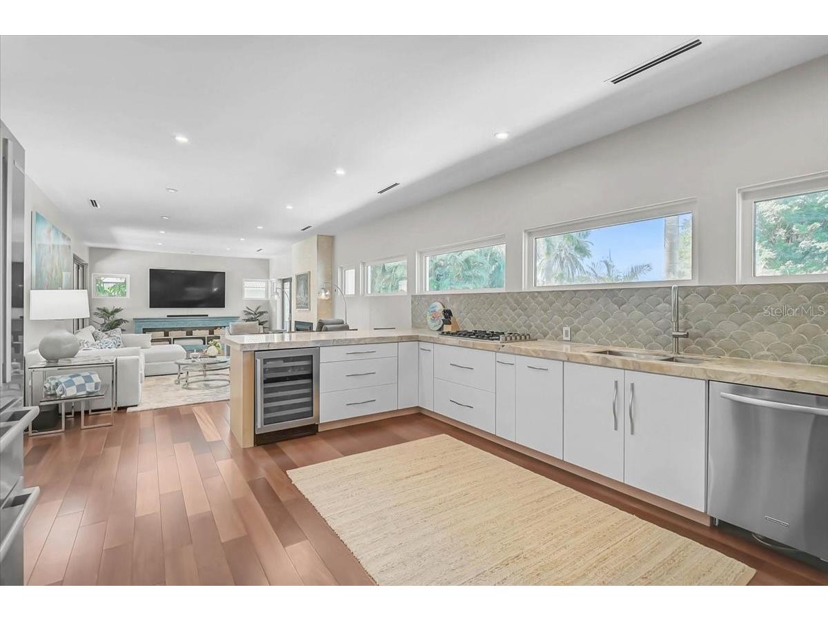 627 Owl Way Sarasota FL 34236 A4692769 image14
