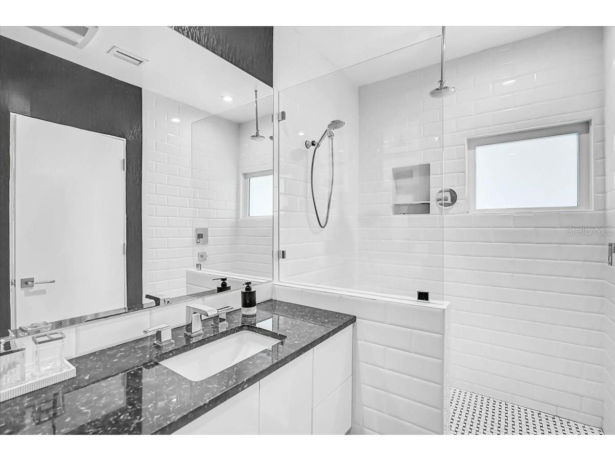 627 Owl Way Sarasota FL 34236 A4692769 image38