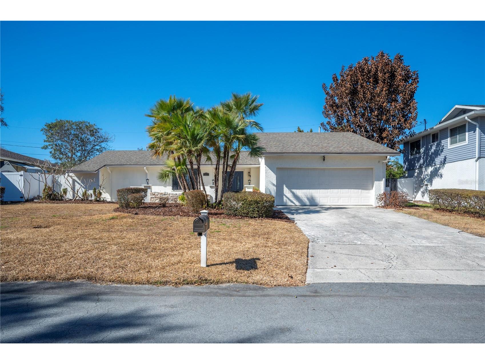 627 Palmore Court Lakeland FL 33813 L4959143 image1